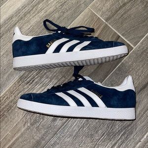 Navy Blue suede adidas Gazelle. Women 6